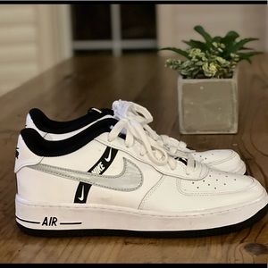 Nike Youth 6.5Y Brand New (EUR 39)